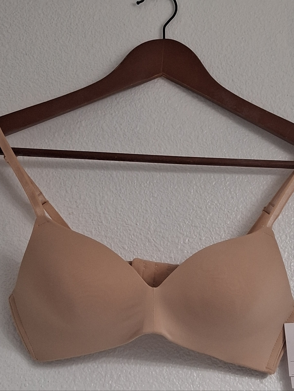 NWT Auden Bliss Beige Lightly Lined Wirefree Bra     Size 34A